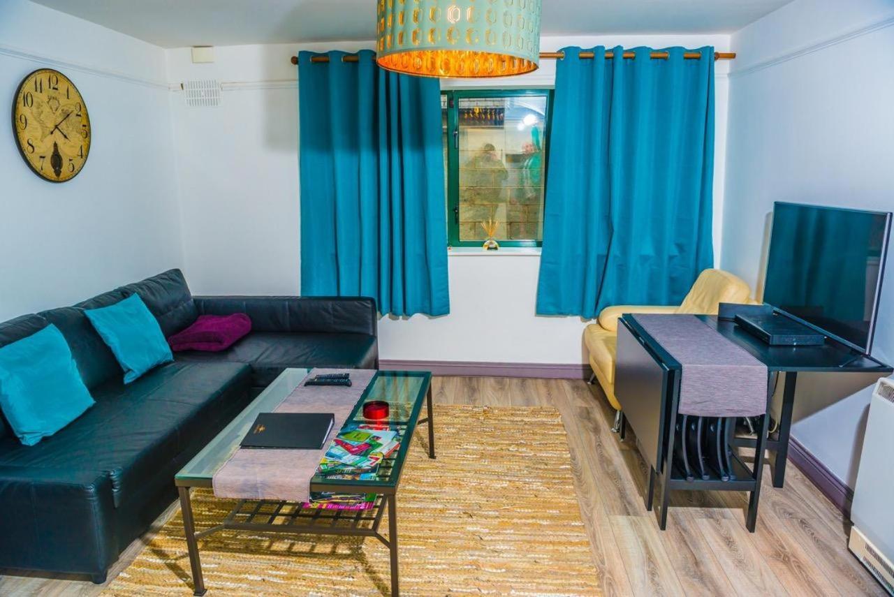 1 Bedroom Apartment By Trinity Dublín Exterior foto